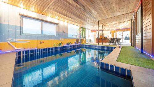 Cheongdo Ellago Poolvilla Pension