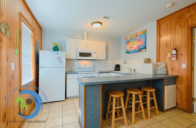 Cherry Grove Beach Bungalow #3Cherry Grove Beach Bungalow #3