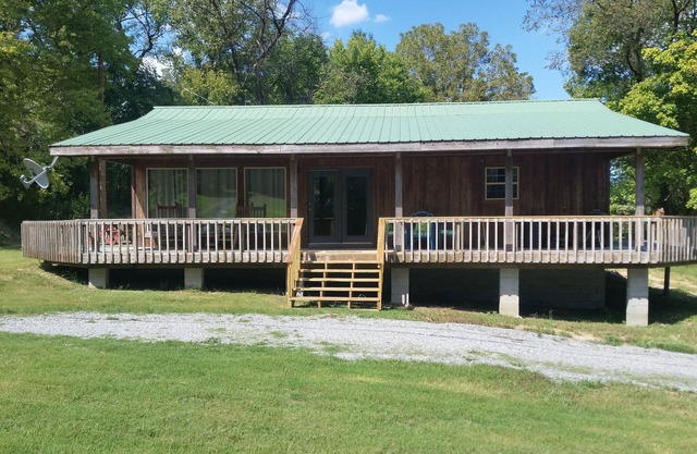 Chessmond ferry cabin