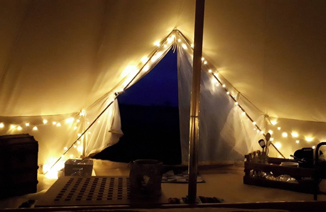 Chestnut 6m xl Bell Tent, log Burner, nr Whitby