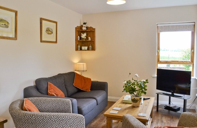 Chestnut Cottage-27565