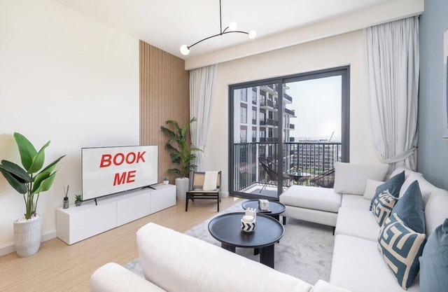 Chic 1-Bed for 4 in Prime Dubai Hills Location!
