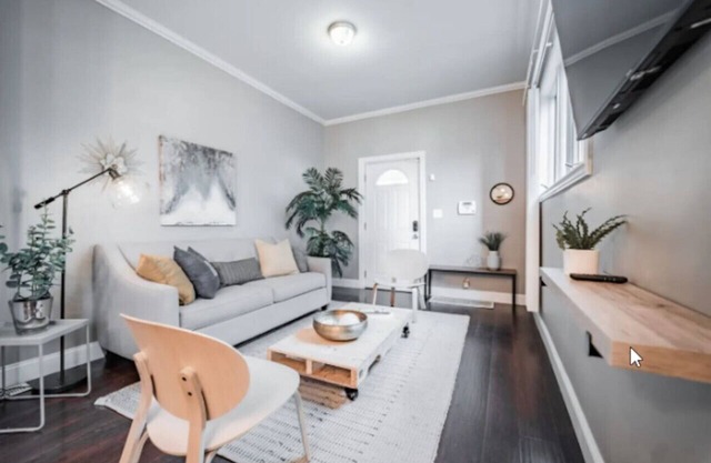 Chic 1BR Retreat with Sofa Bed, Free Parking