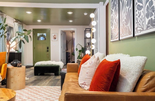 Chic and Artsy Bungalow in Ohio City - Two Master Suites, Turfed Yard + Bar!