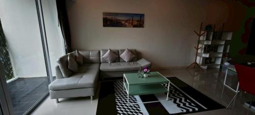 Chic B309