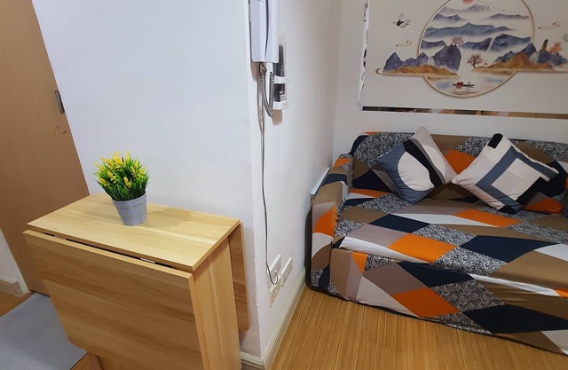 Chic building with 1 family bedroom and WiFi in Taguig.
