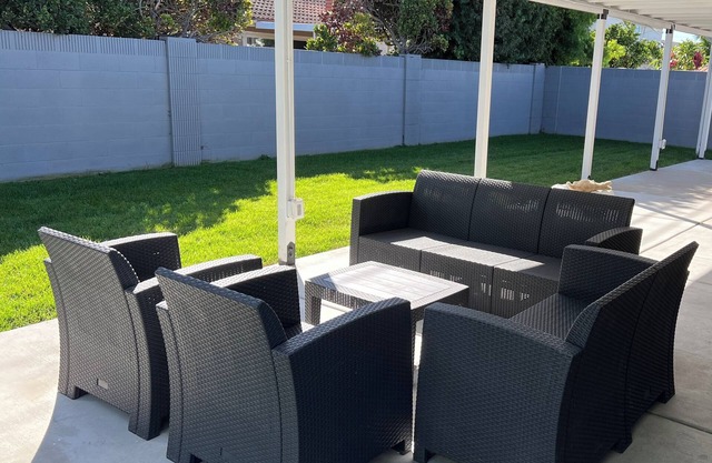 CHIC & COZY Stay near WESTGROVE- PARK-Walk to nature & Fun.