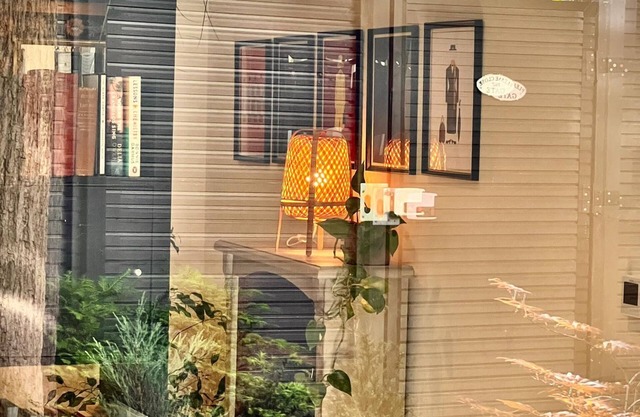 Chic & Cozy Studio Retreat - Minutes from Wimbledon Tennis
