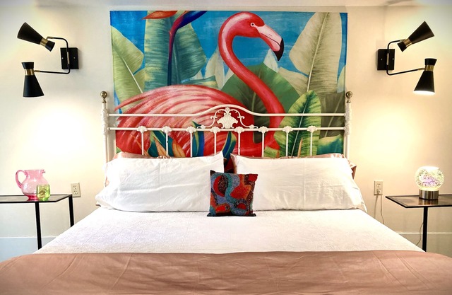 Chic, Fun Uptown Apartment Close to All New Orleans' Top Attractions, No stairs