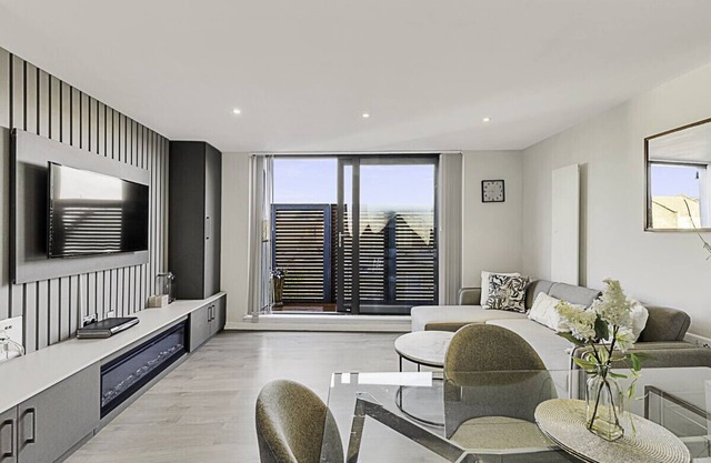 Chic Kensal Green Retreat