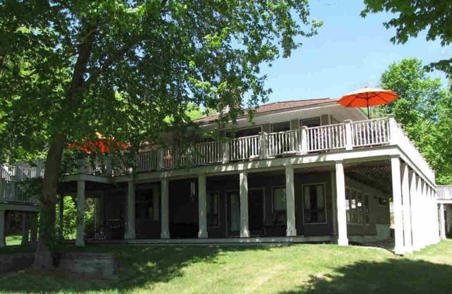 Chic Lake House In Woods - Rhinebeck, Millbrook, Omega - ideal for families