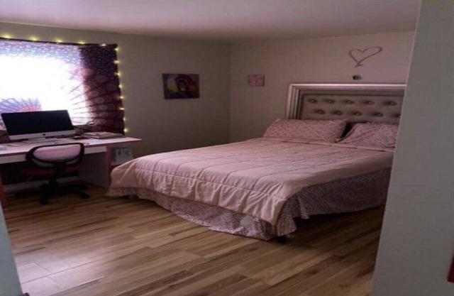 Chic Room with a Pool, fitness room and AC in enjoyable Canal Winchester