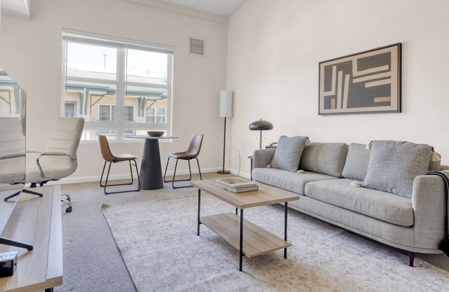 Chic San Bruno 1BR w/ Pool, W/D & Gym, easy highway access, by Blueground