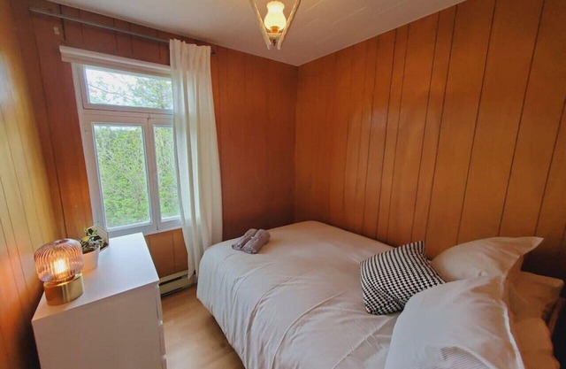 Chic Shack with spa - near Massif Charlevoix & MSA