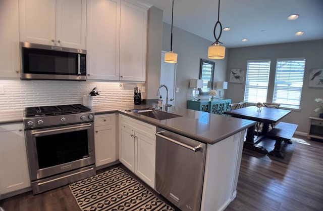 Chic & Spacious 3-Bedroom Townhome with Park Views in Carmel Valley