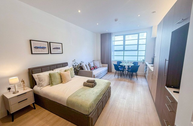 Chic studio flat in Regent's Park near Marylebone