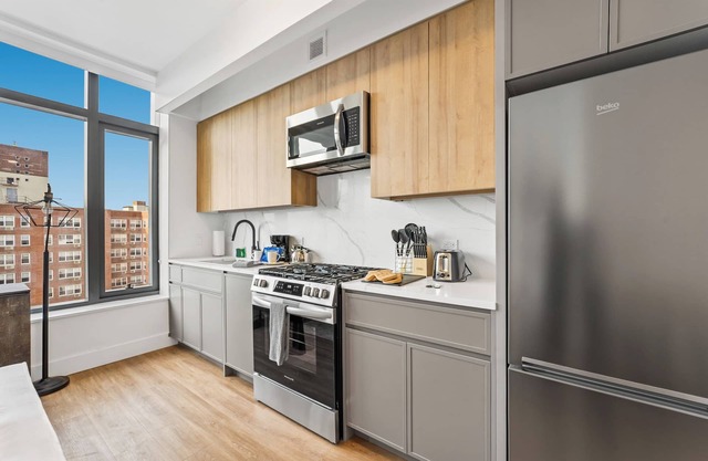 Chic studio with fitness room, WiFi in delightful Brooklyn