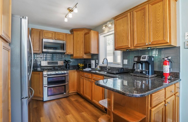 Chicago Rental - W Berwyn Aven