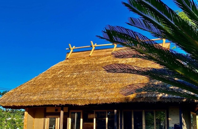 Chigi Terrace A traditional thatched roof house /Koyu-gun Miyazaki