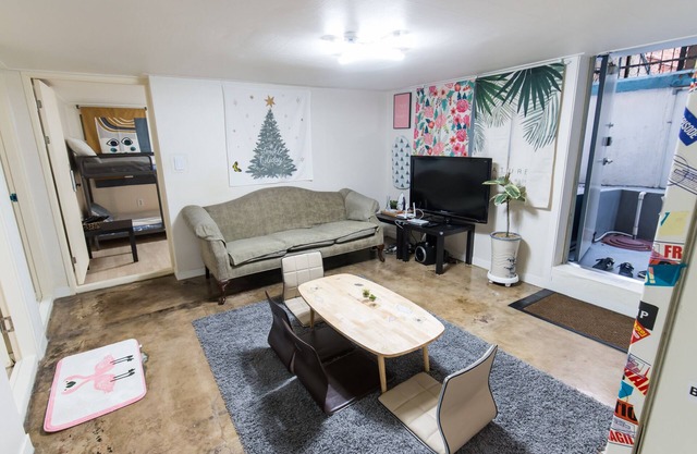Cho's Hongdae house - a big & spacious house being available for 12 guests.