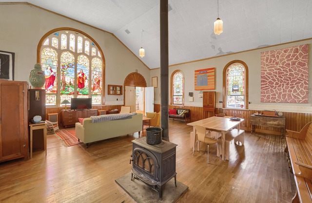 Church House! Penn State University, State College 25 min drive