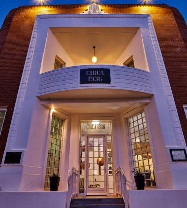 CIRCA 1936 Art Hotel