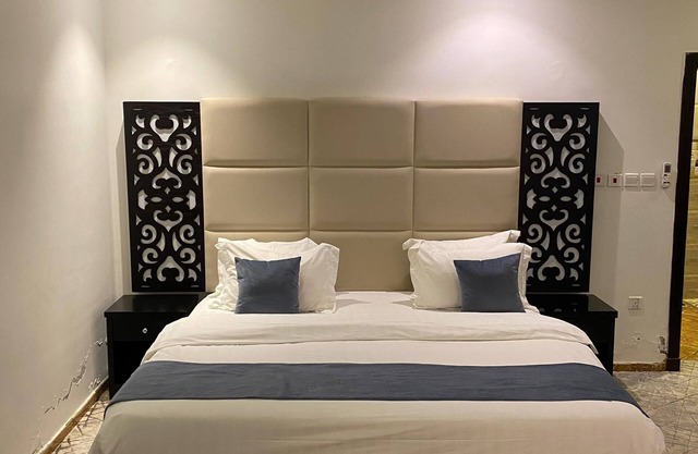 City Center Plaza Aparthotel