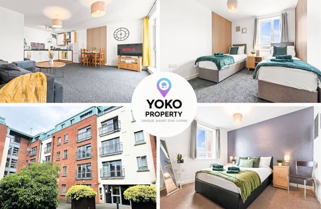 City Centre Apartment Balcony Private Parking WiFi Smart TV