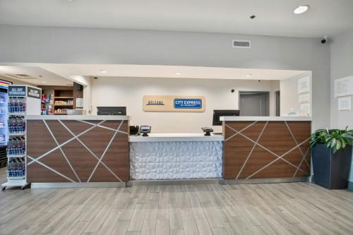 City Express by Marriott Duluth