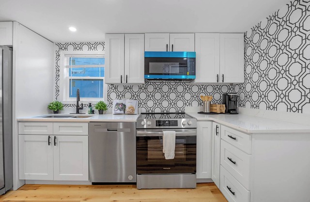 City Orlando Living, Charming City Nest!