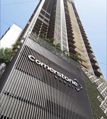 CityView Room in Worli High-Rise