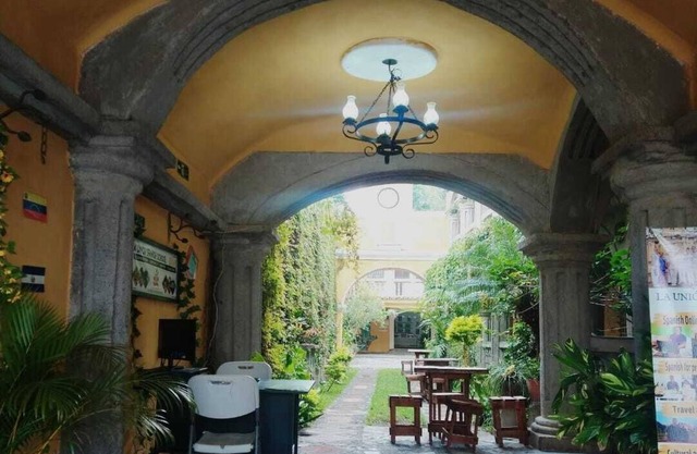 Ciudad Vieja Bed & Breakfast Hotel