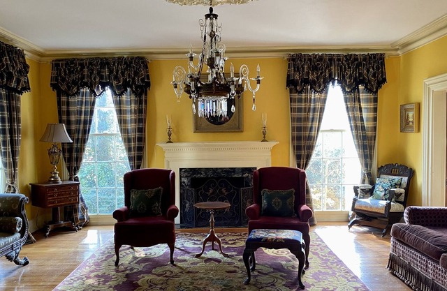 Civil War Home near I-95/295, Ft Lee, VSU & Shopping