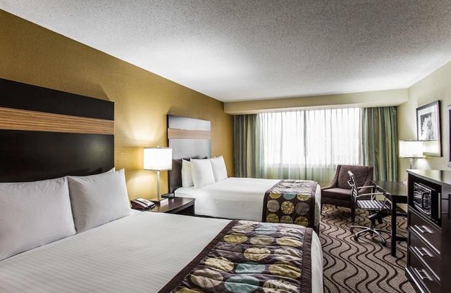 Clarion Hotel Charlotte Airport & Conference Center