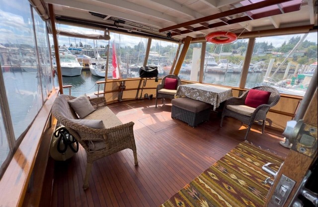 Classic 1954 53' Chris-Craft Constellation -Custom Trips - Comes with Captain