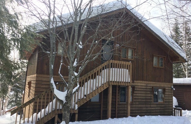 Classic 4 bedroom Pine Cottage