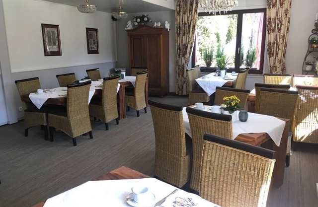 Classic double room shower/WC - Diamanthotel Idar-Oberstein