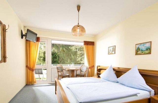 Classic Double Room with Balcony - Seehotel am Stausee