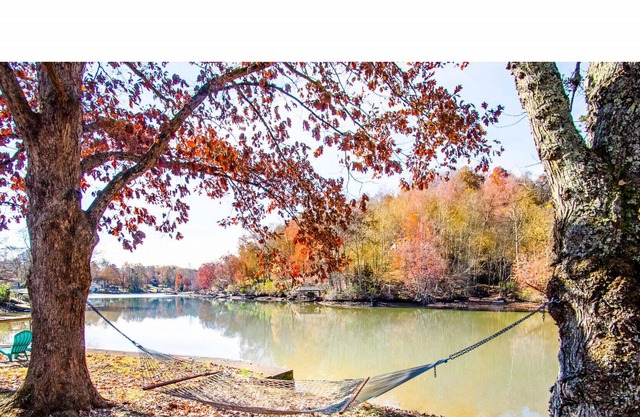 Classic Lake House - Lakefront w/ Fire Pit, & Dock!