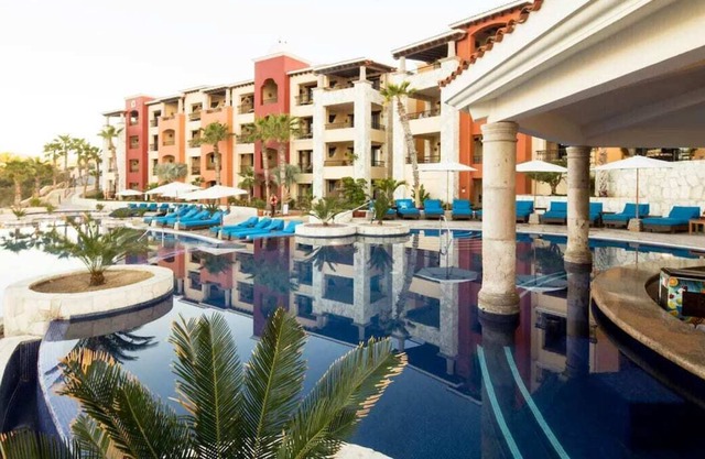 Classy 2BR Family Suite @Cabo +24/7 Concierge Club