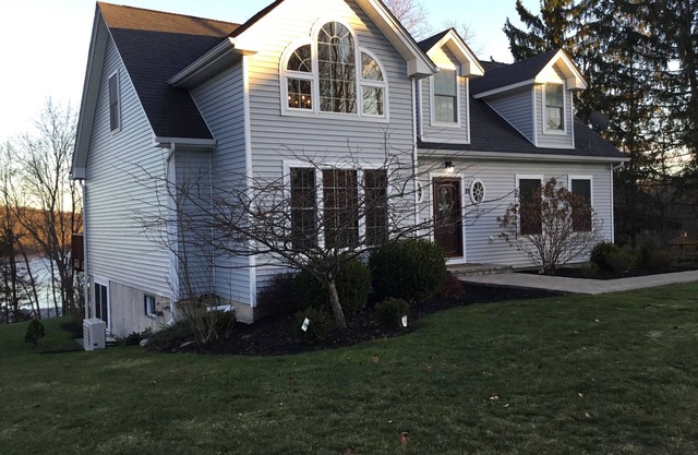 Classy Comfort in Upstate New York