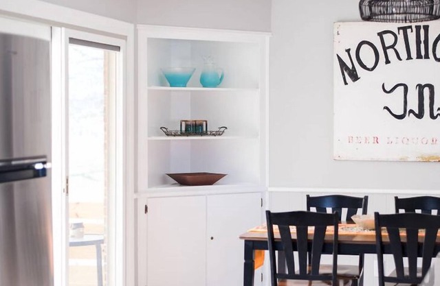 Clean and Cozy guest house in Greeneville. 2 King beds, kid friendly, sleeps 10