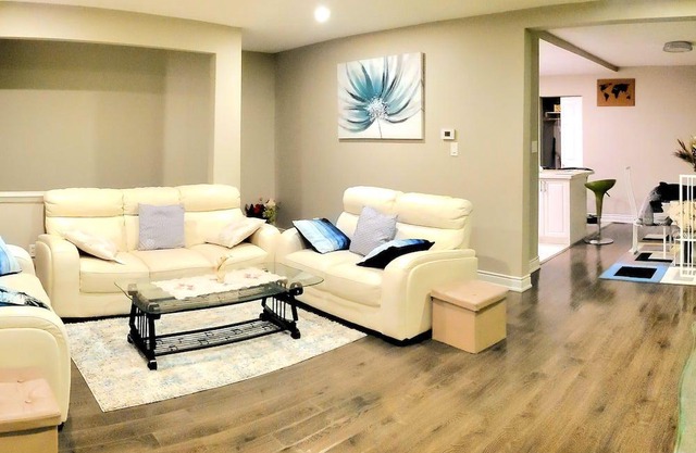 Clean apartment with 4 free parking spaces.