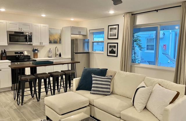 Clearwater Beach Retreats at Bayside Suite 2