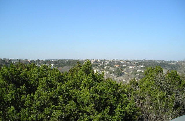 Close in, Hill Country Views Close to Arboretum and Domain