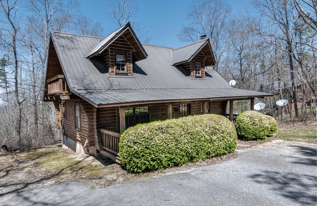 Close to all area amenities