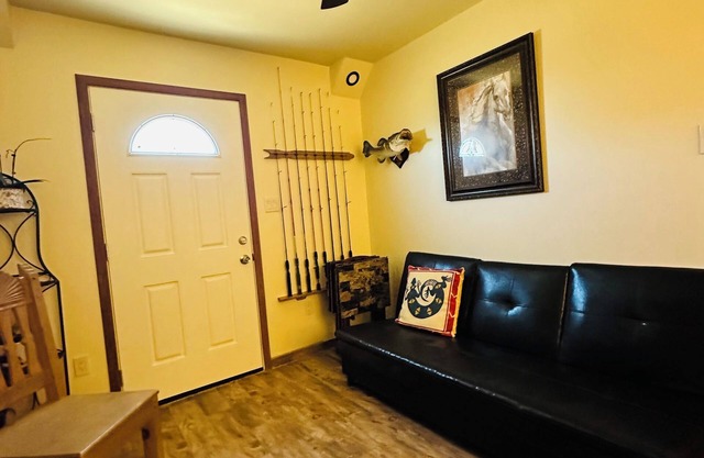 Close to all the attractions of the city , Pet Friendly nSanta Fe Sky