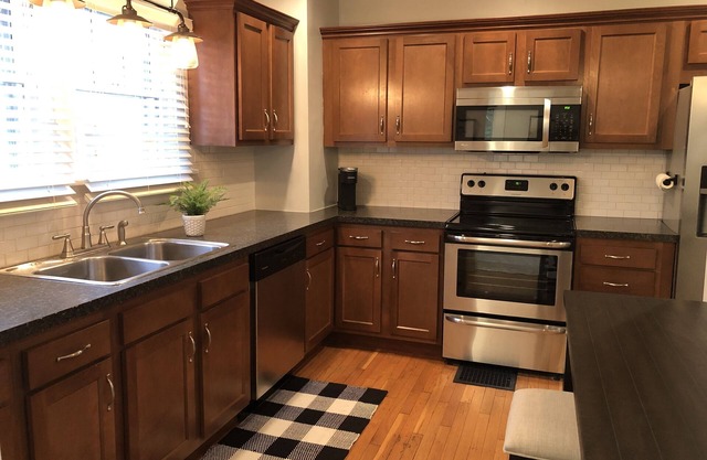 Close to Earlham/IU/Reid! - Nice neighborhood -
