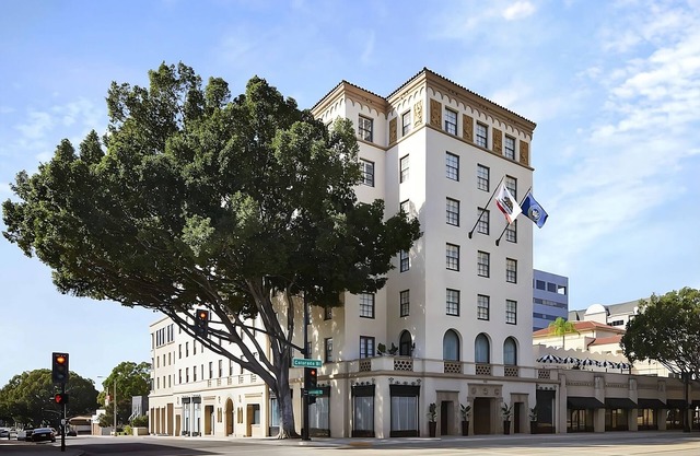 Close to Ice Skating Center and Museums! 2 Pet-friendly Units, Pool, Parking!