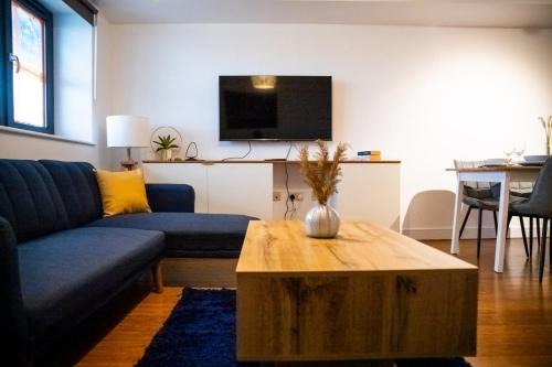 Close To Leeds City, Spacious, Sleeps 4,